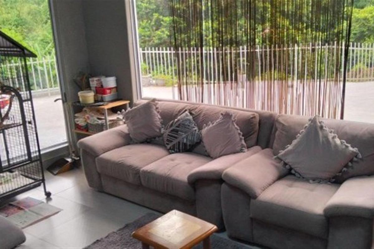 Fully furnished home For Sale in Sea Park, Port Shepstone, KwaZulu Natal - Photo 4