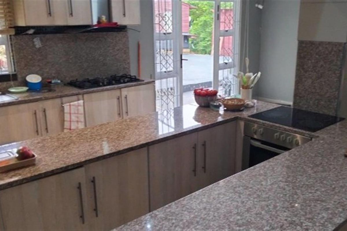 Fully furnished home For Sale in Sea Park, Port Shepstone, KwaZulu Natal - Photo 5