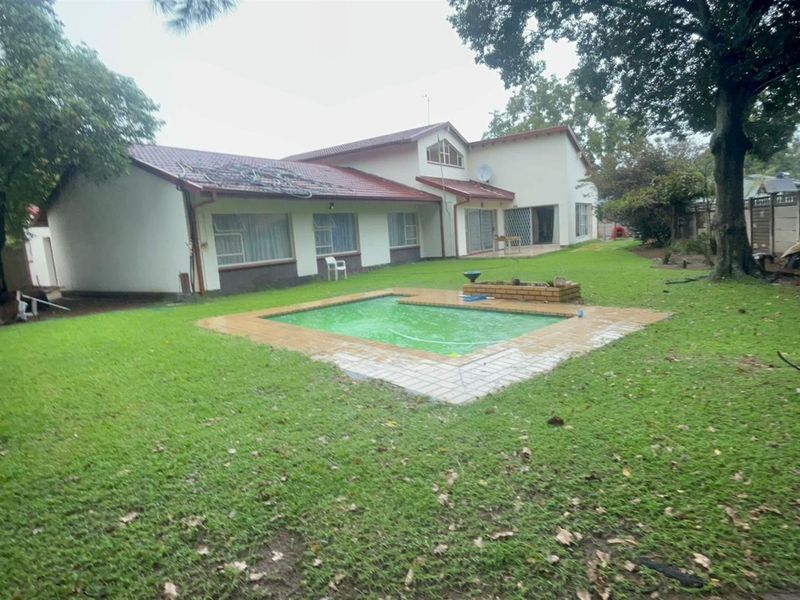 4-Bedroom Family Home For Sale in Sasolburg Central, Sasolburg - Photo 2