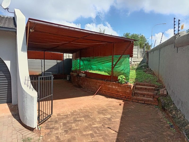 House To Rent in Weltevreden Park, Roodepoort - Photo 6