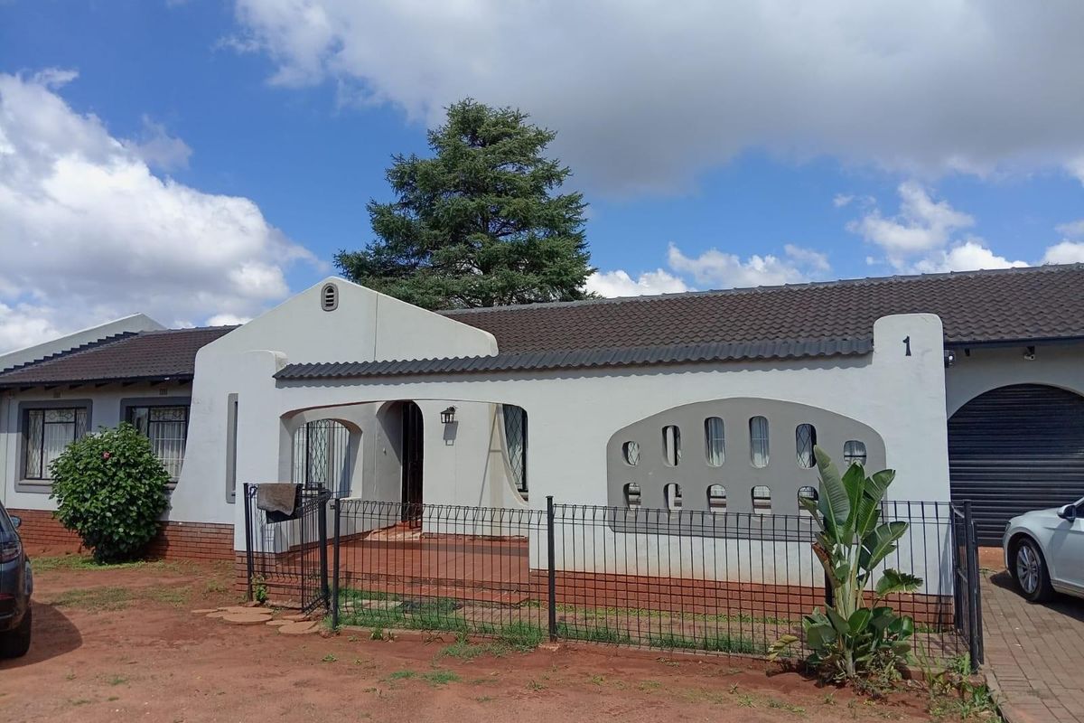 House To Rent in Weltevreden Park, Roodepoort - Photo 4