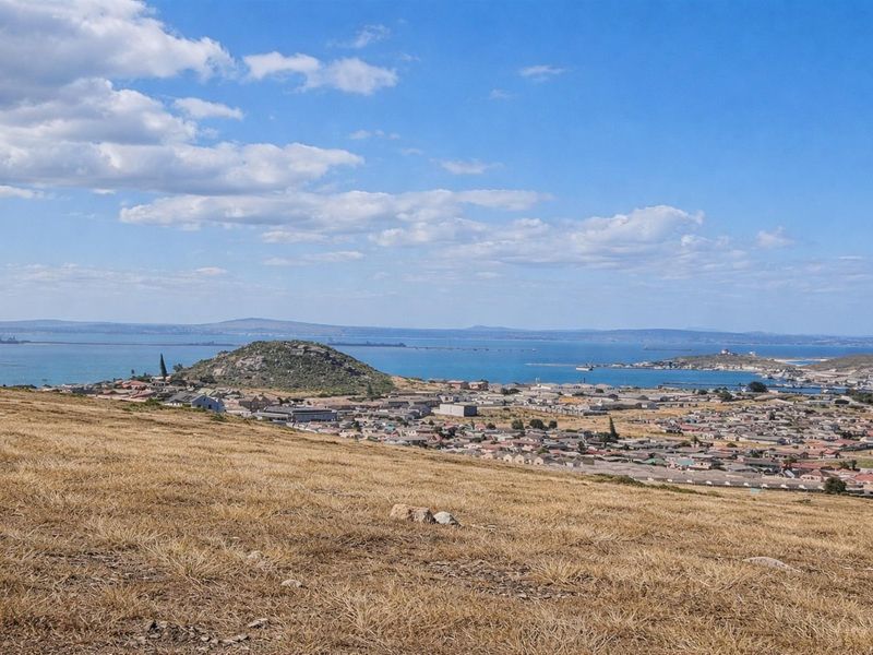 658m2 Stand with Sea Views in Secure Hoogland Mountain Estate - Photo 4