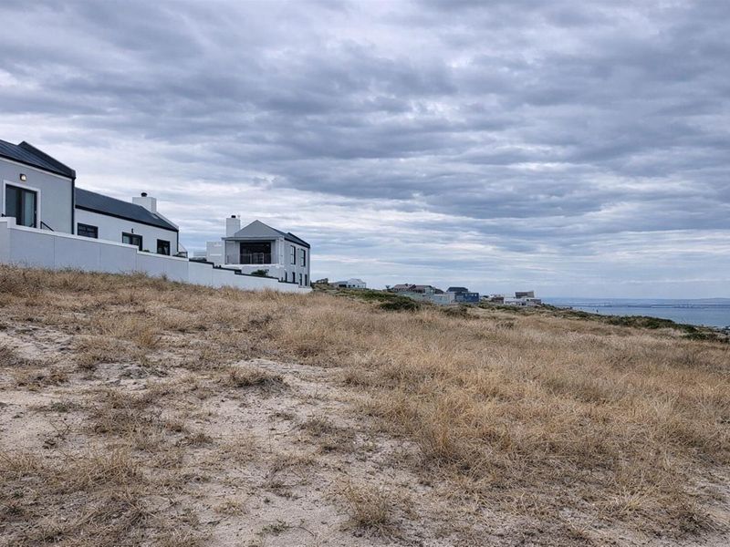 658m2 Stand with Sea Views in Secure Hoogland Mountain Estate - Photo 3