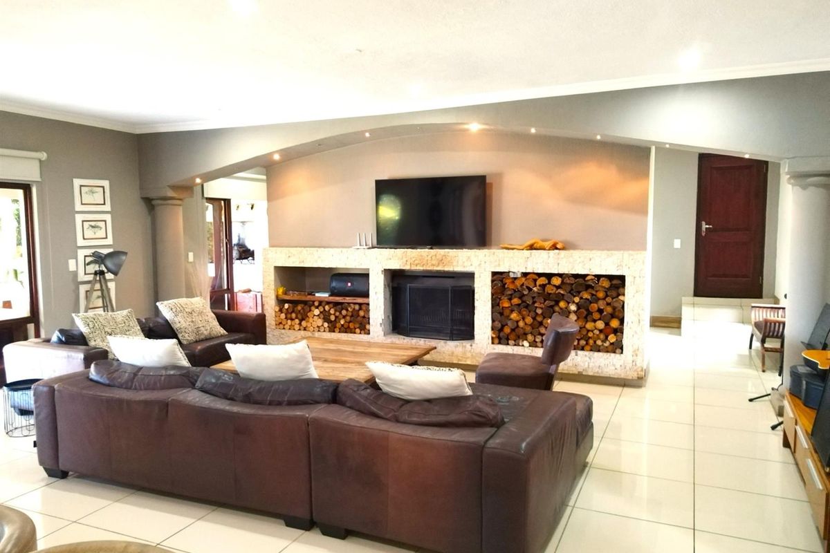 WHITE RIVER EXCLUSIVE ESTATE LUXURY HOUSE FOR SALE - Photo 3