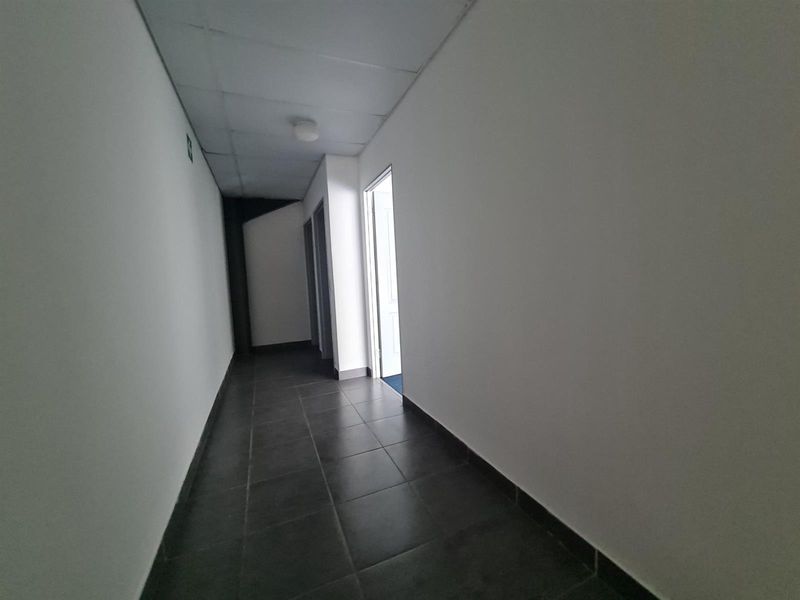 3Industrial Property To Rent in Rivergate, Milnerton - Photo 9