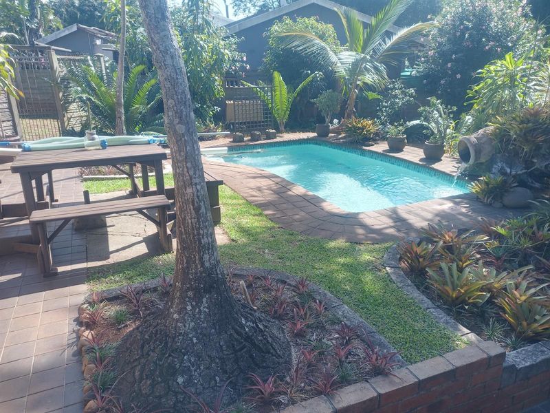 House To Rent in Ballito Central, Ballito, KwaZulu Natal - Photo 2