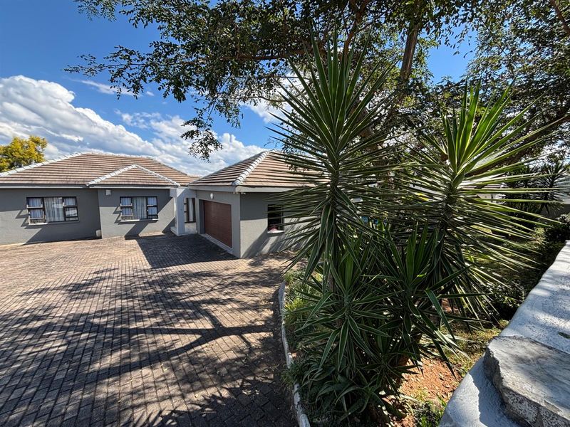 House For Sale in Elawini - Photo 2