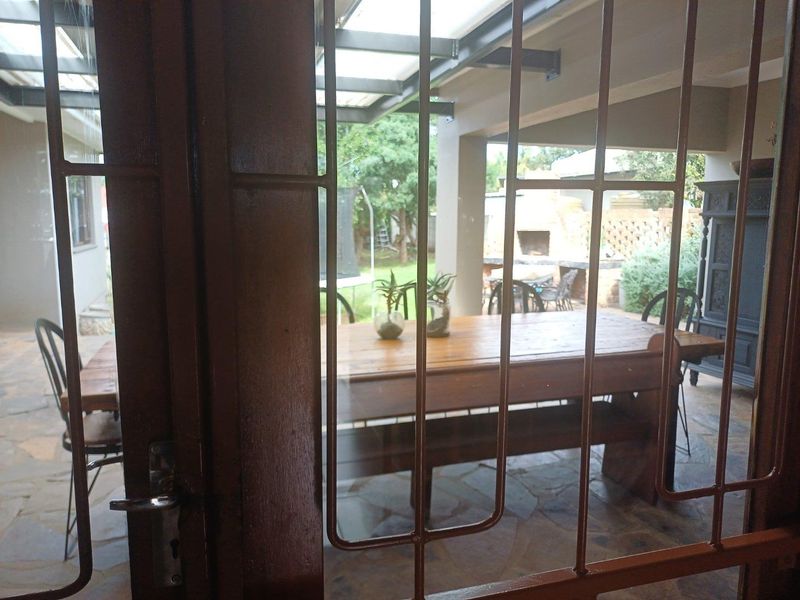 House For Sale in Riversdale - Photo 10