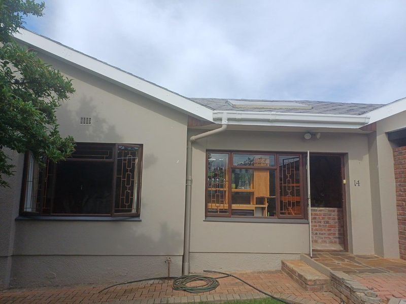 House For Sale in Riversdale - Photo 2