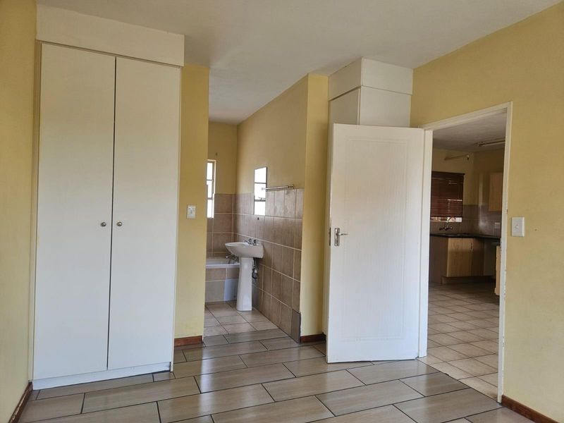 Apartment For Sale in Karenpark, Akasia - Photo 7