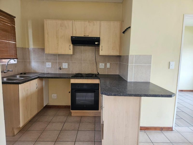 Apartment For Sale in Karenpark, Akasia - Photo 3
