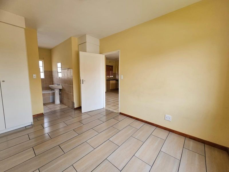 Apartment For Sale in Karenpark, Akasia - Photo 4