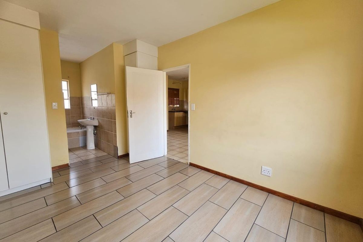 Apartment For Sale in Karenpark, Akasia - Photo 4