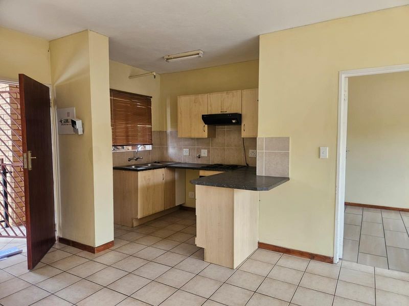 Apartment For Sale in Karenpark, Akasia - Photo 5