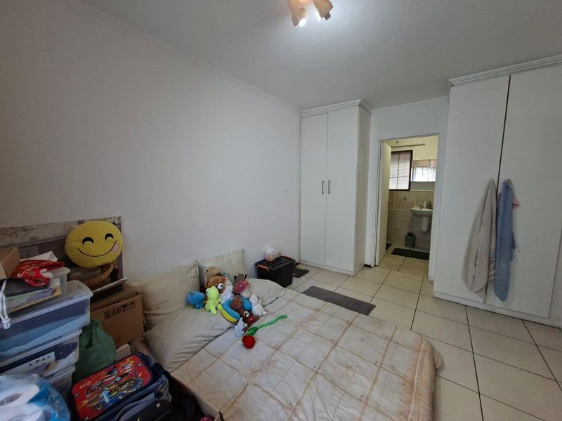 Apartment For Sale in Rivonia, Sandton - Photo 9