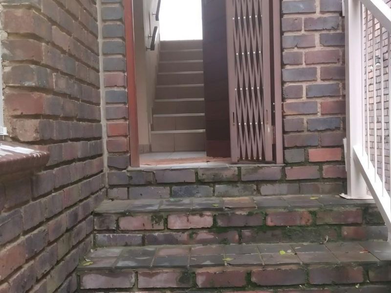 Space, Views and Value - Ideal for Easy Family Living - Photo 2