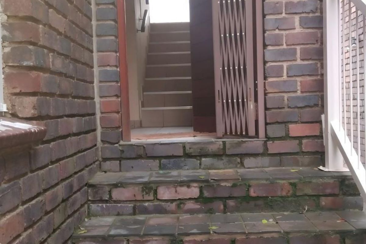 Space, Views and Value - Ideal for Easy Family Living - Photo 2