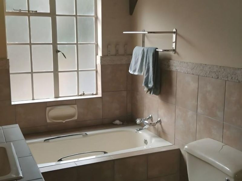 Space, Views and Value - Ideal for Easy Family Living - Photo 9