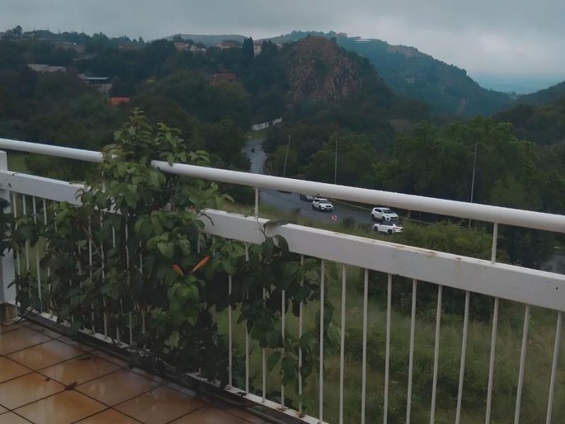 Space, Views and Value - Ideal for Easy Family Living - Photo 5