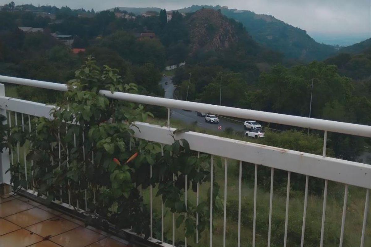 Space, Views and Value - Ideal for Easy Family Living - Photo 5