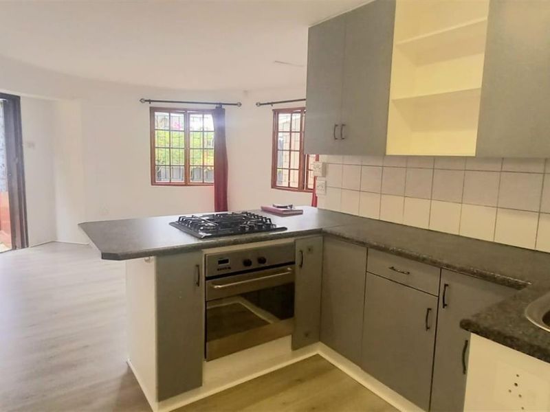 Lovely Garden Cottage for Rental in Hunters Home Knysna - Photo 6