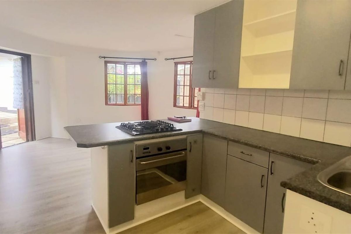 Lovely Garden Cottage for Rental in Hunters Home Knysna - Photo 4