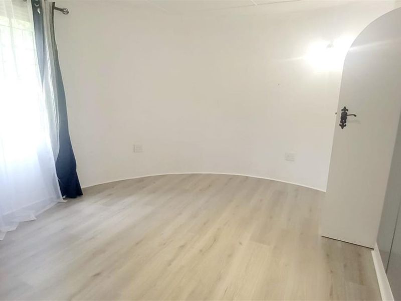 Lovely Garden Cottage for Rental in Hunters Home Knysna - Photo 8