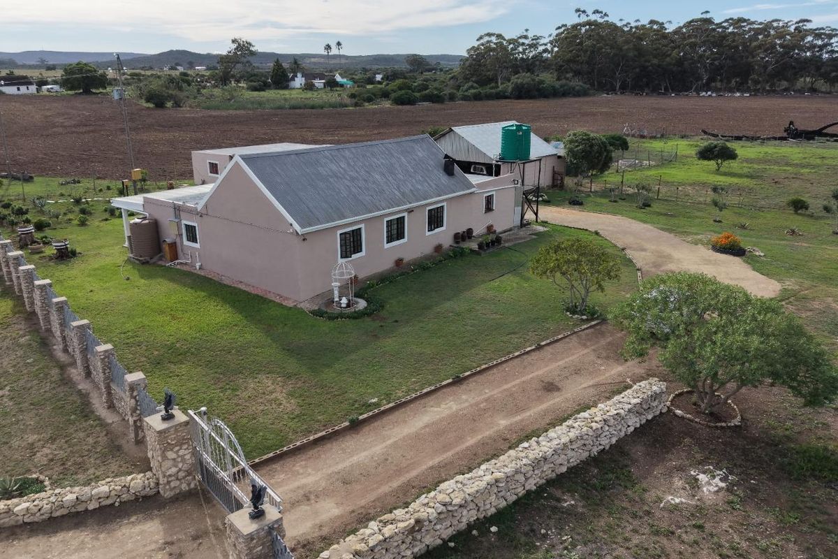 A Peaceful Rural Escape with Dual Living Potential - Photo 5