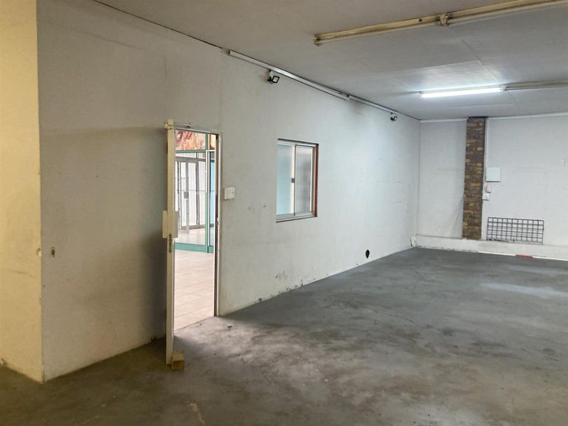 Commercial Property To Let - Photo 8