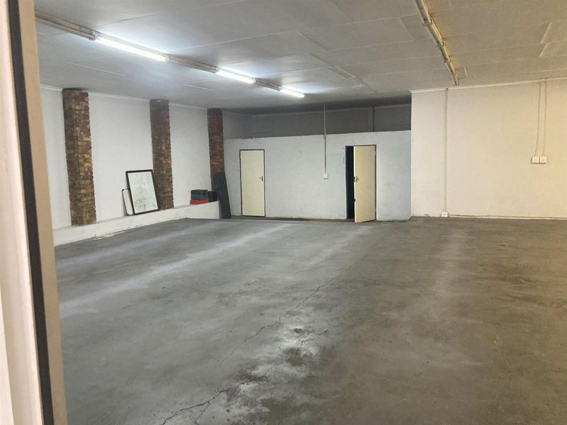 Commercial Property To Let - Photo 7