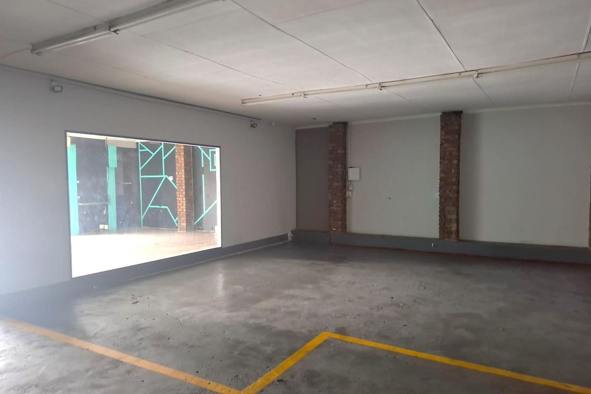 Commercial Property To Let - Photo 2