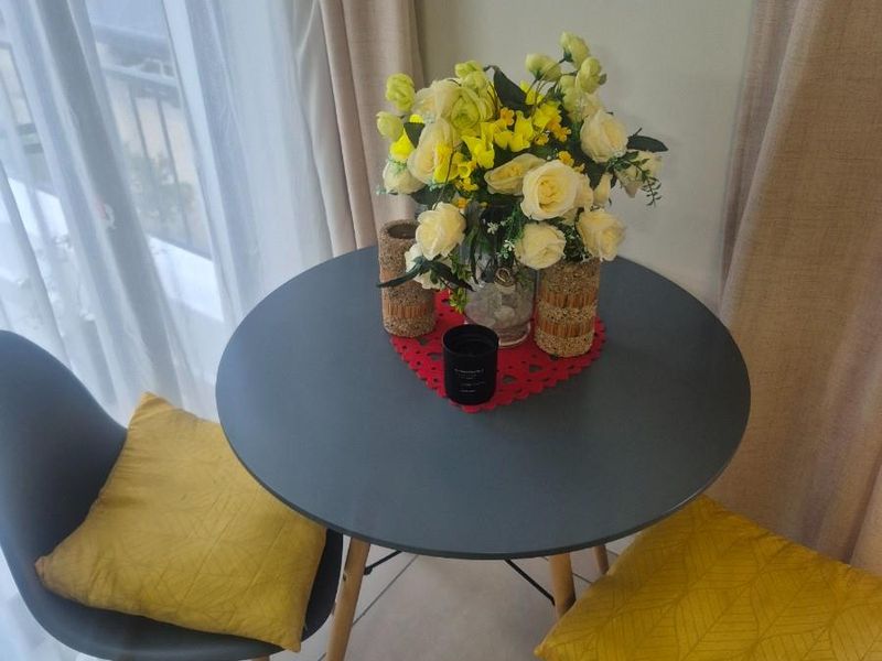 Sought After 1 Bedroom Apartment in De Velde - Photo 9