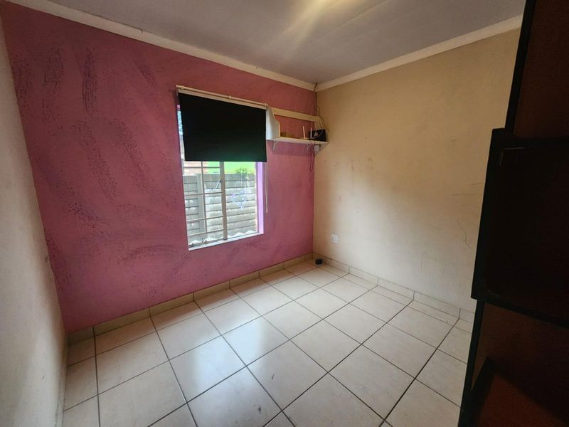 House To Rent in Grasslands Estate, Waterkloof East Ext 2, Rustenburg, North West - Photo 2