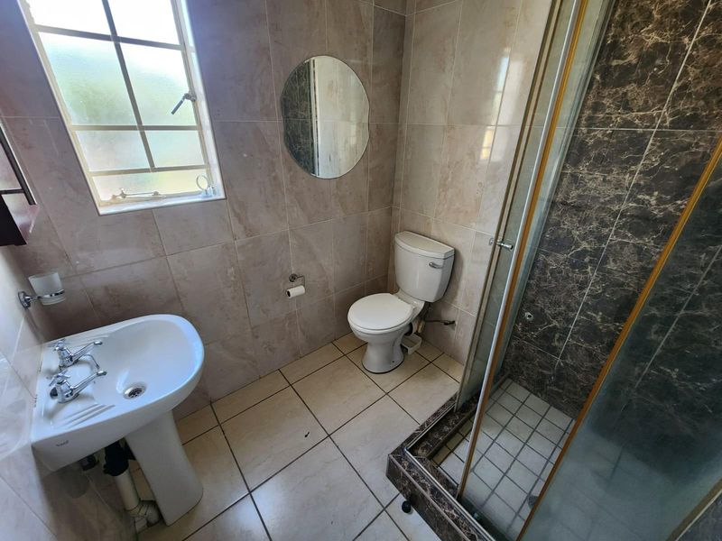 House To Rent in Grasslands Estate, Waterkloof East Ext 2, Rustenburg, North West - Photo 8