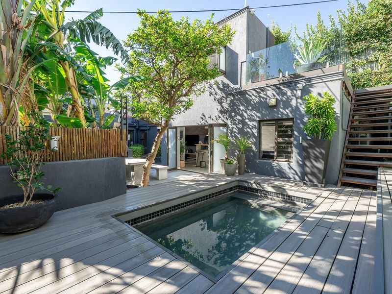 Designer Coastal Living | Airbnb-Friendly 2-Bedroom Cottage for Sale in Green Point - Photo 1