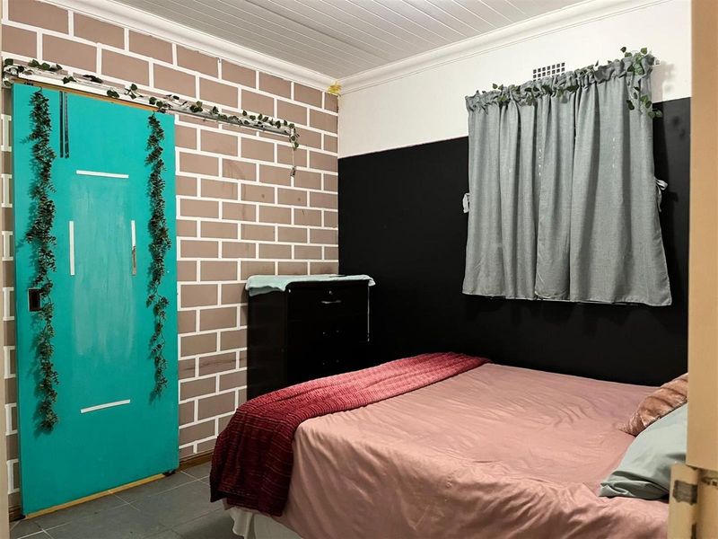 3 bedroom Townhouse For Sale in Camelot, Kuils River - Photo 9