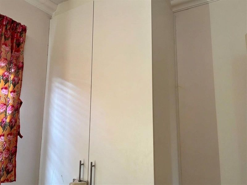 3 bedroom Townhouse For Sale in Camelot, Kuils River - Photo 8