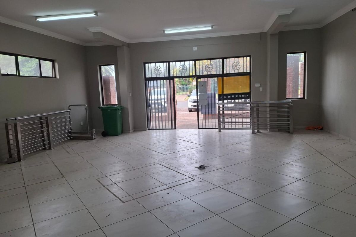 Commercial Property To Let - Photo 2
