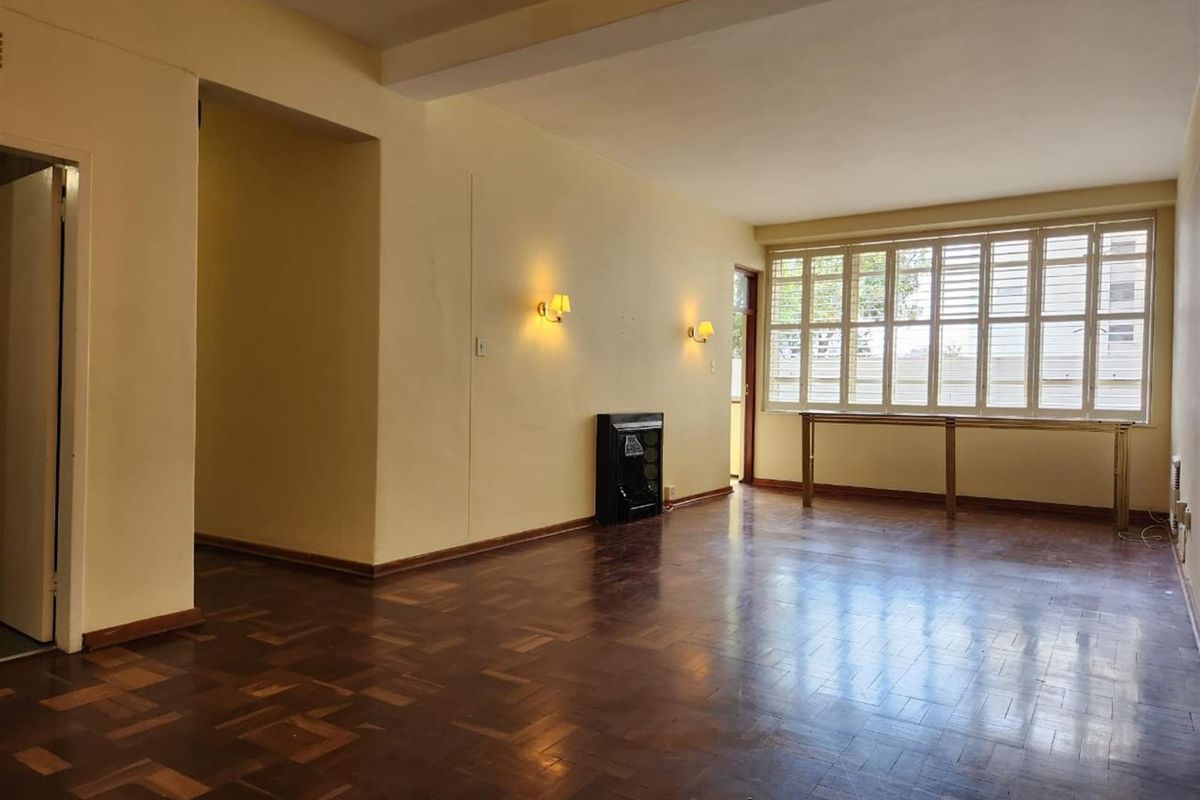 Apartment For Sale in Rosebank, Johannesburg - Photo 4