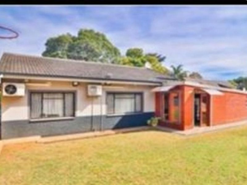 Beautiful home to Rent in Hayfields - Photo 2