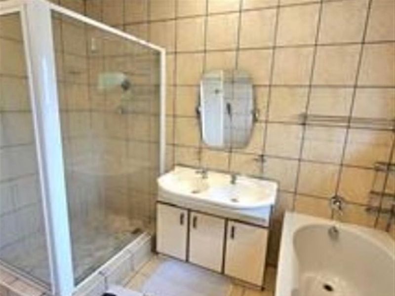 Beautiful home to Rent in Hayfields - Photo 7