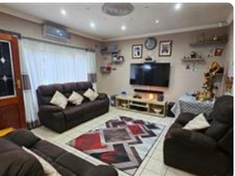 Beautiful home to Rent in Hayfields - Photo 5