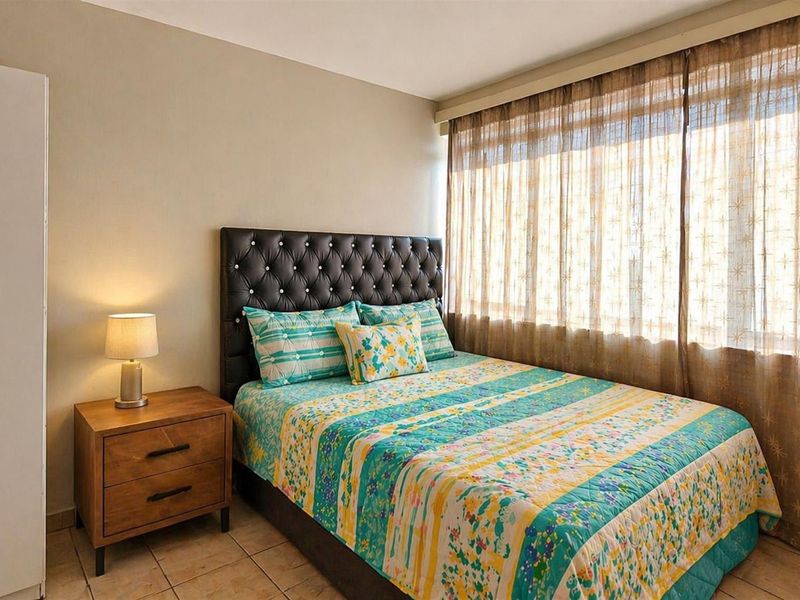 SPACIOUS BRIGHT, NEAT  1.5 or 2 BED APARTMENT - Photo 8