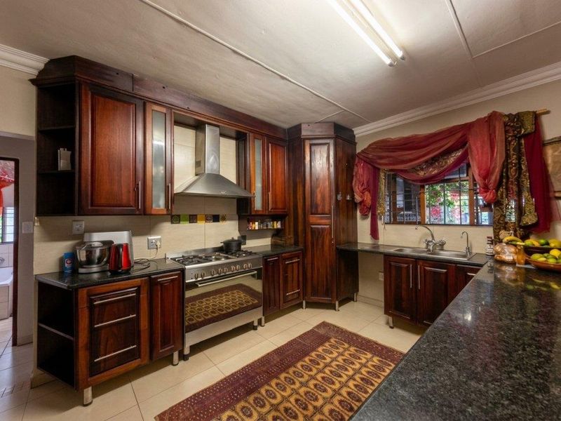 House For Sale in West Acres Ext 1, West Acres, Nelspruit - Photo 4