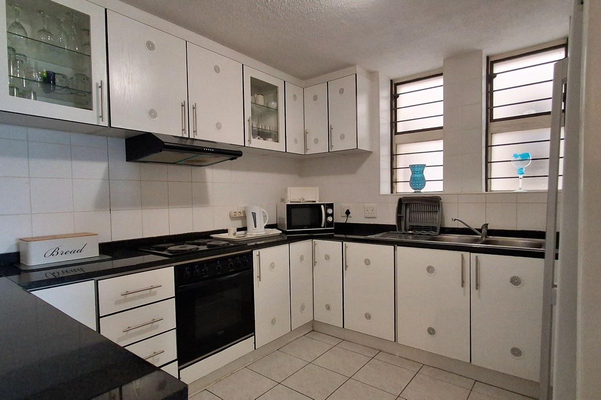 Apartment For Sale in Manaba Beach, Margate, KwaZulu Natal - Photo 4