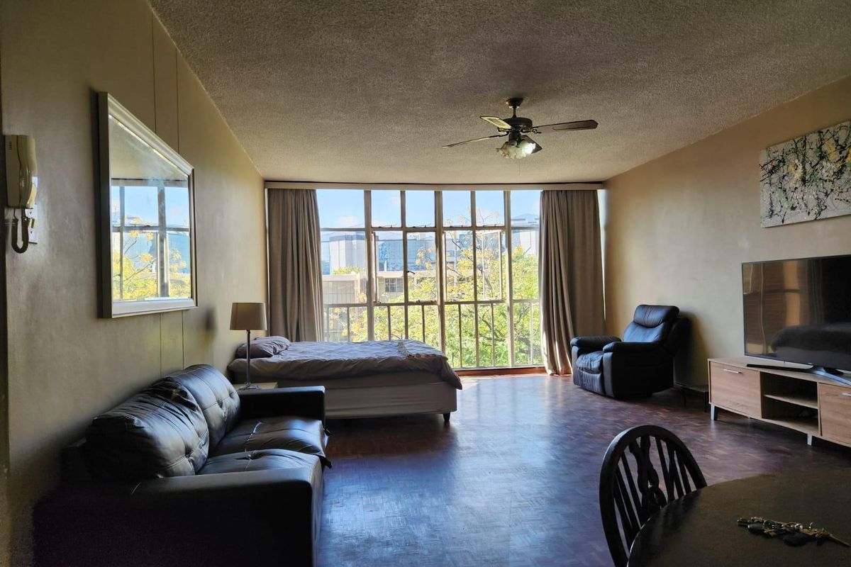 Apartment To Rent in Sandton Central, Sandton - Photo 3