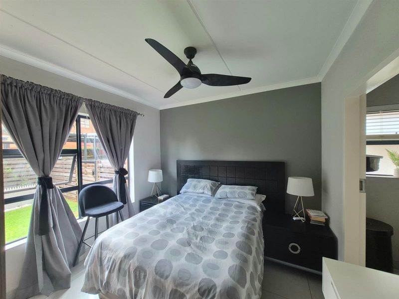 Modern Lifestyle Living in Sought-After Founders Hill, Modderfontein - Photo 9