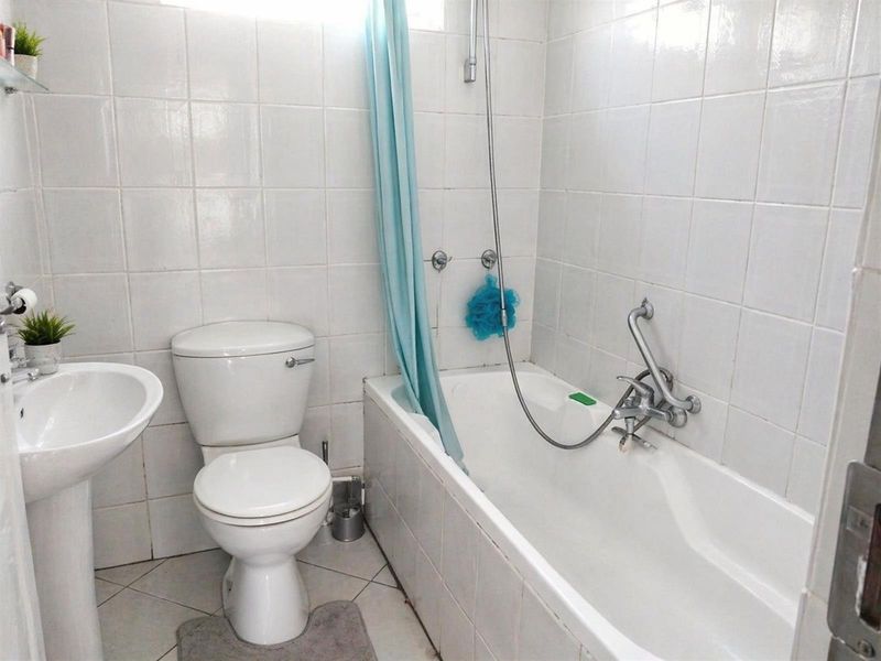 Coastal Living with Strong Investment Appeal - Photo 10