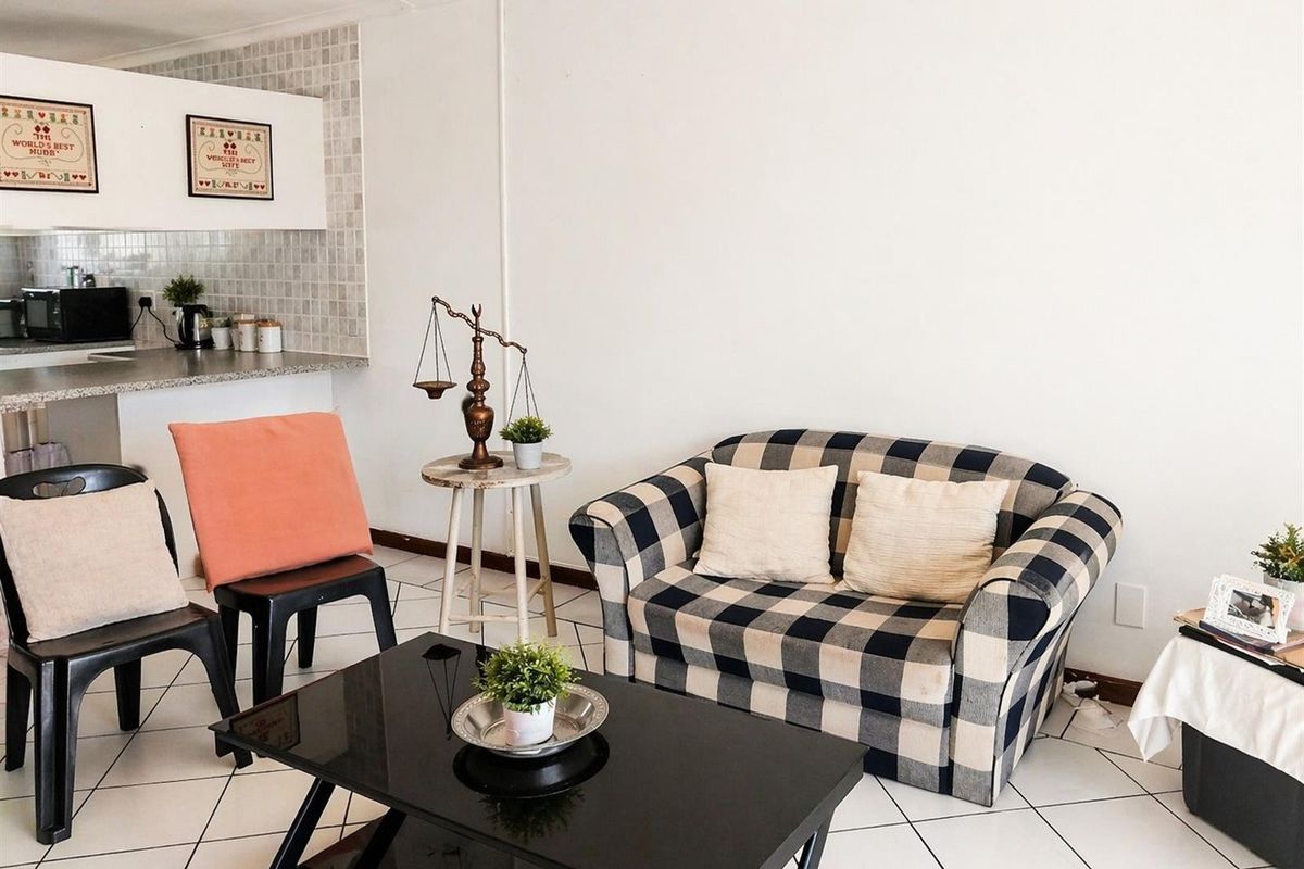 Coastal Living with Strong Investment Appeal - Photo 4