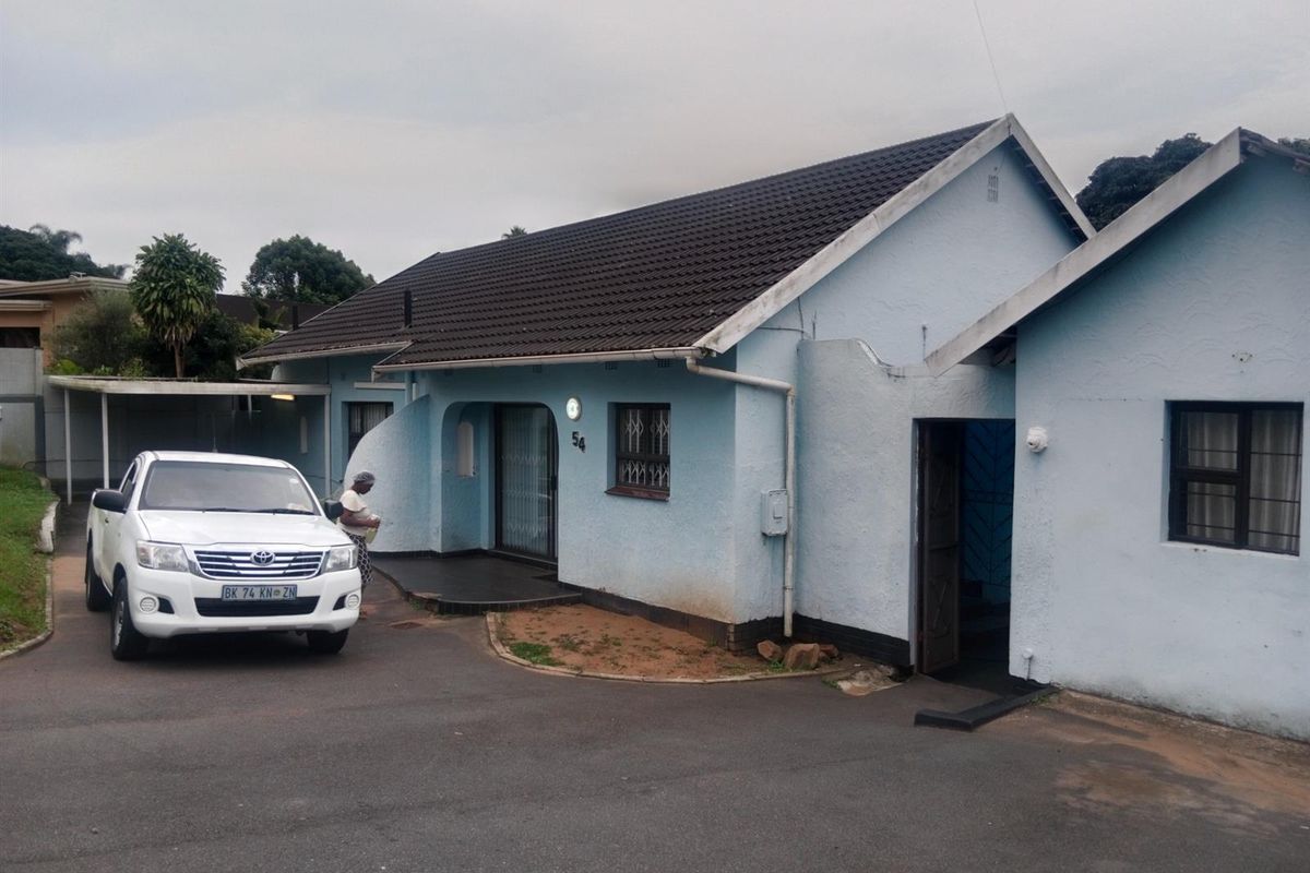 House To Rent - Yellowwood Park, Durban - Photo 2